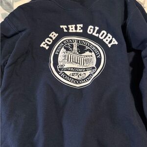 Gildan Navy Blue Sweatshirt with Penn State University Emblem